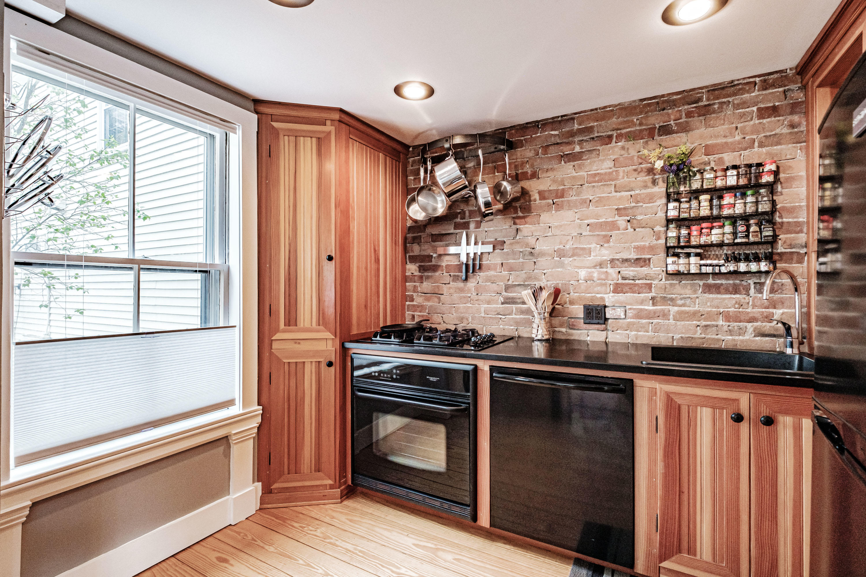 107 Brackett Street Portland ME 04102