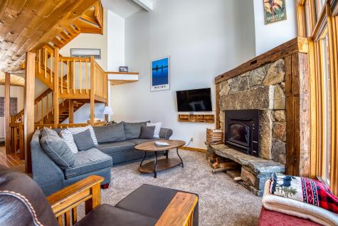 39 Sunset Lane Rangeley ME 04970