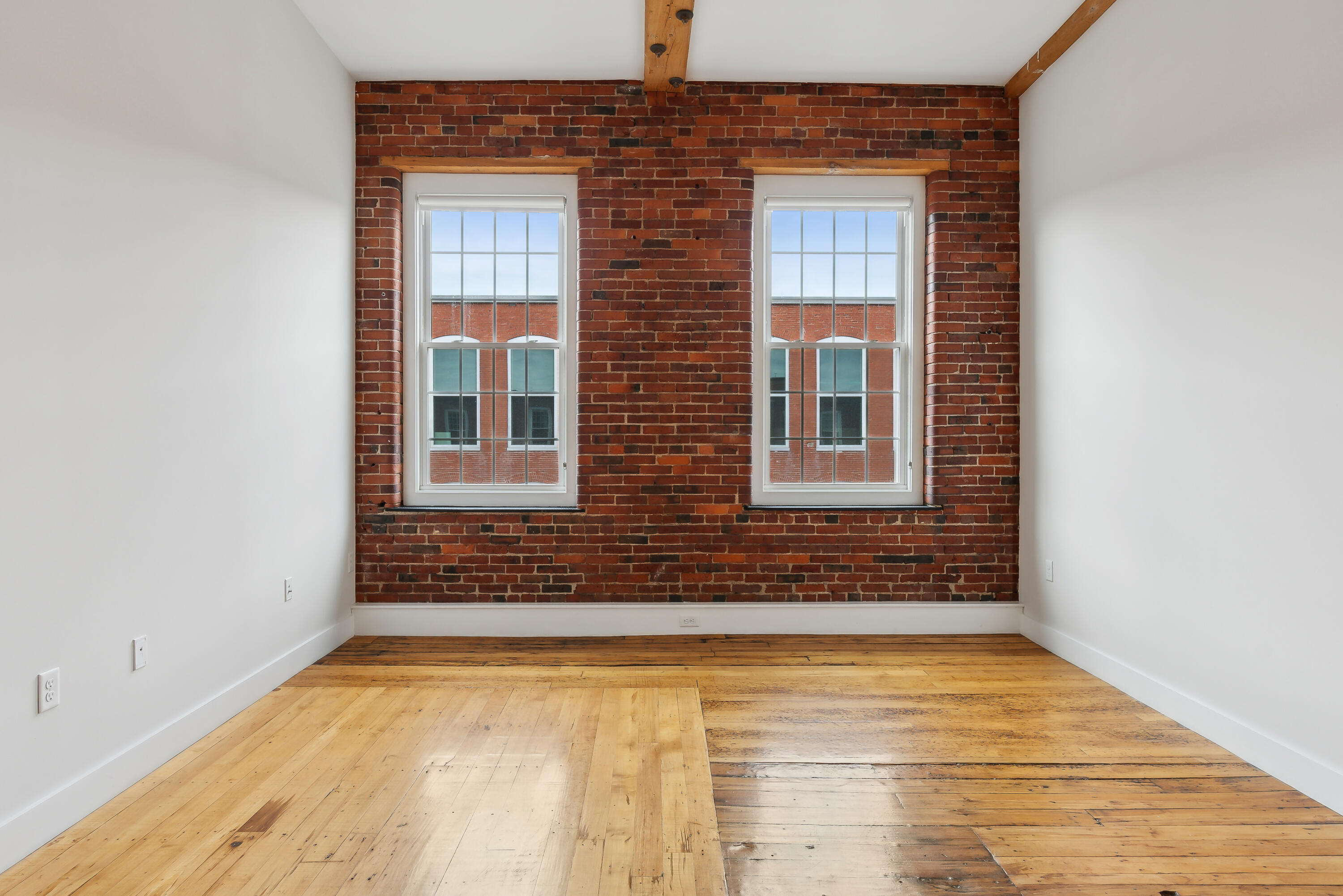 2 Main Street Biddeford ME 04005