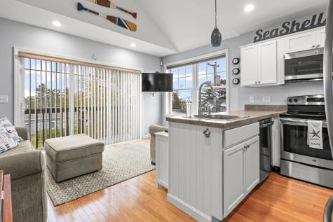 35 Barefoot Cottage Road Wells ME 04090