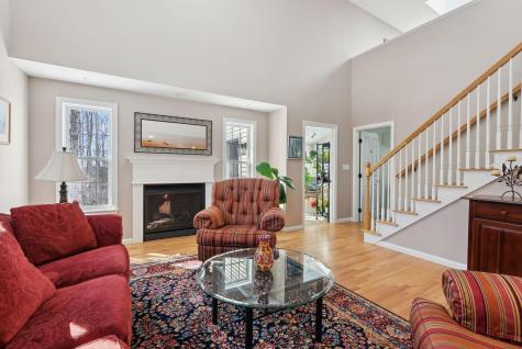 15 Amethyst Drive Topsham ME 04086