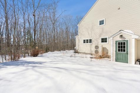 15 Amethyst Drive Topsham ME 04086