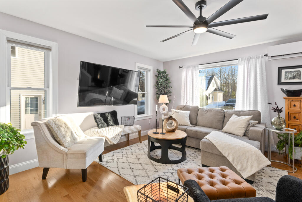 30 Settlers Way Saco ME 04072