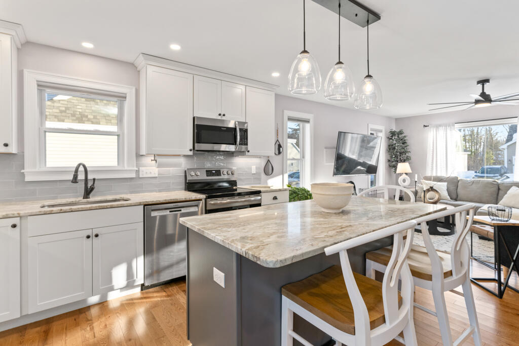 30 Settlers Way Saco ME 04072