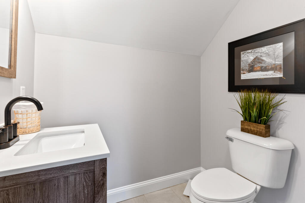 30 Settlers Way Saco ME 04072
