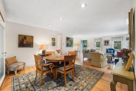 16 Oakwood Lane Kennebunk ME 04043