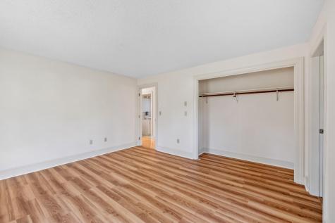 16 Oakwood Lane Kennebunk ME 04043