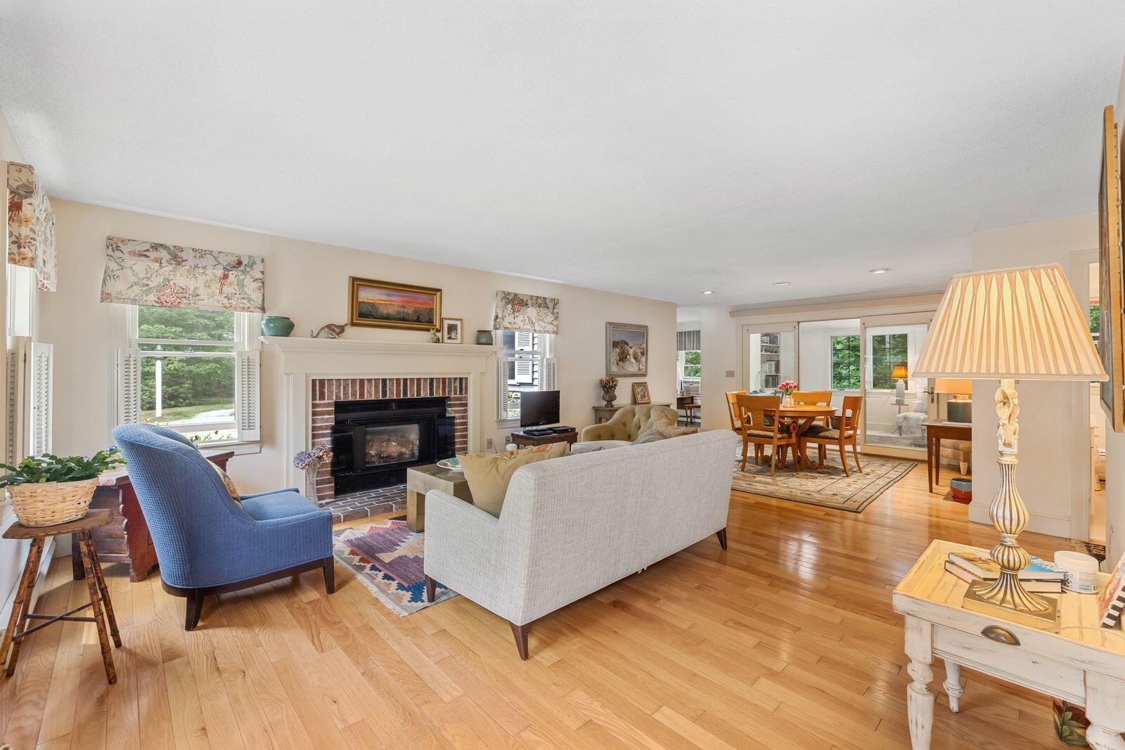 16 Oakwood Lane Kennebunk ME 04043