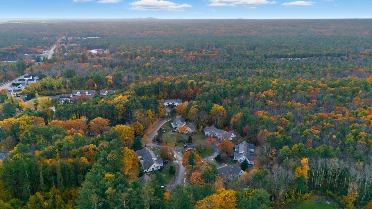 11 Greenwich Way Kennebunk ME 04043