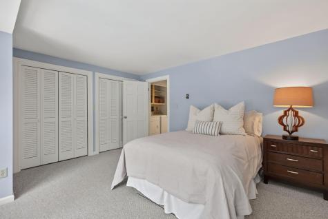 34 Concord Place Cape Elizabeth ME 04107