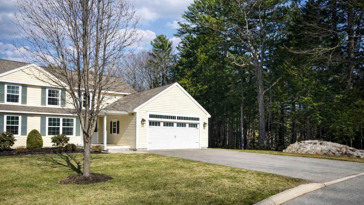 22 Woods Edge Drive Gorham ME 04038