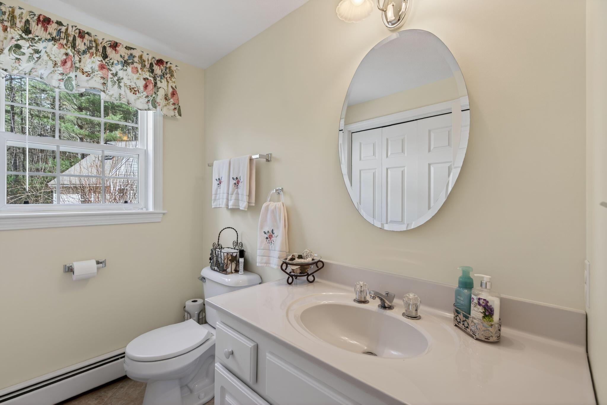 22 Greenwich Way Kennebunk ME 04043