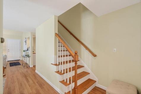 22 Greenwich Way Kennebunk ME 04043