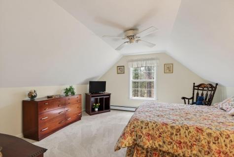 22 Greenwich Way Kennebunk ME 04043