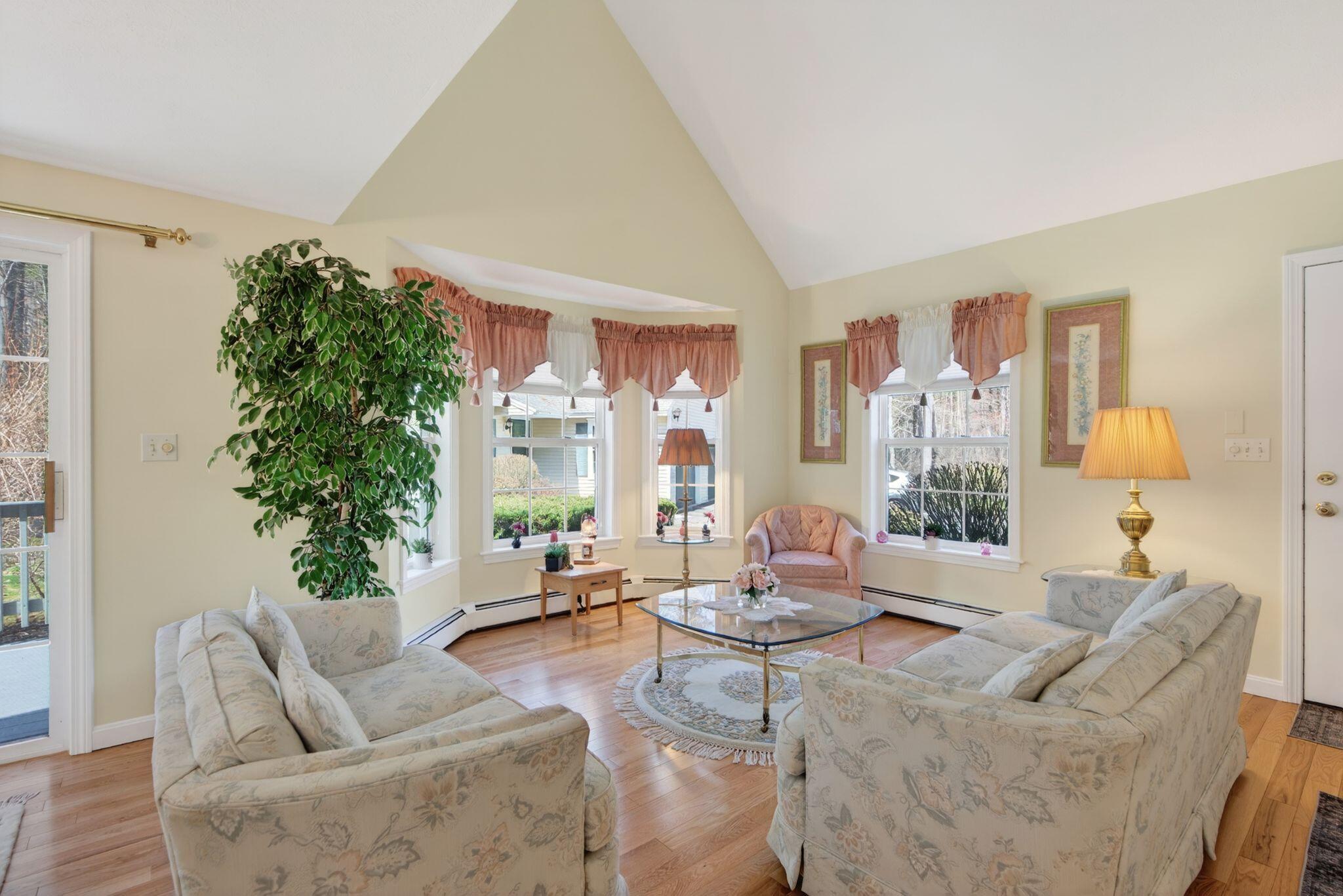22 Greenwich Way Kennebunk ME 04043