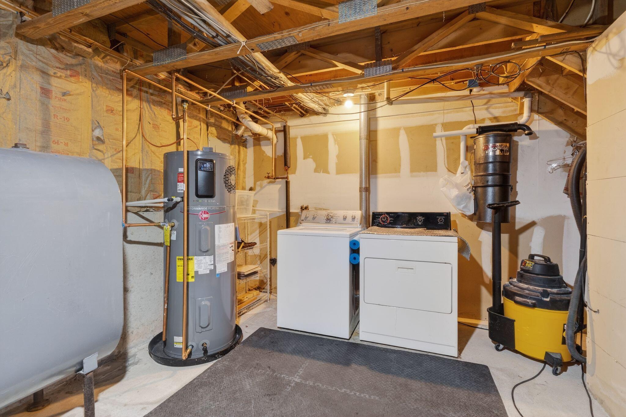 91 Western Avenue Biddeford ME 04005