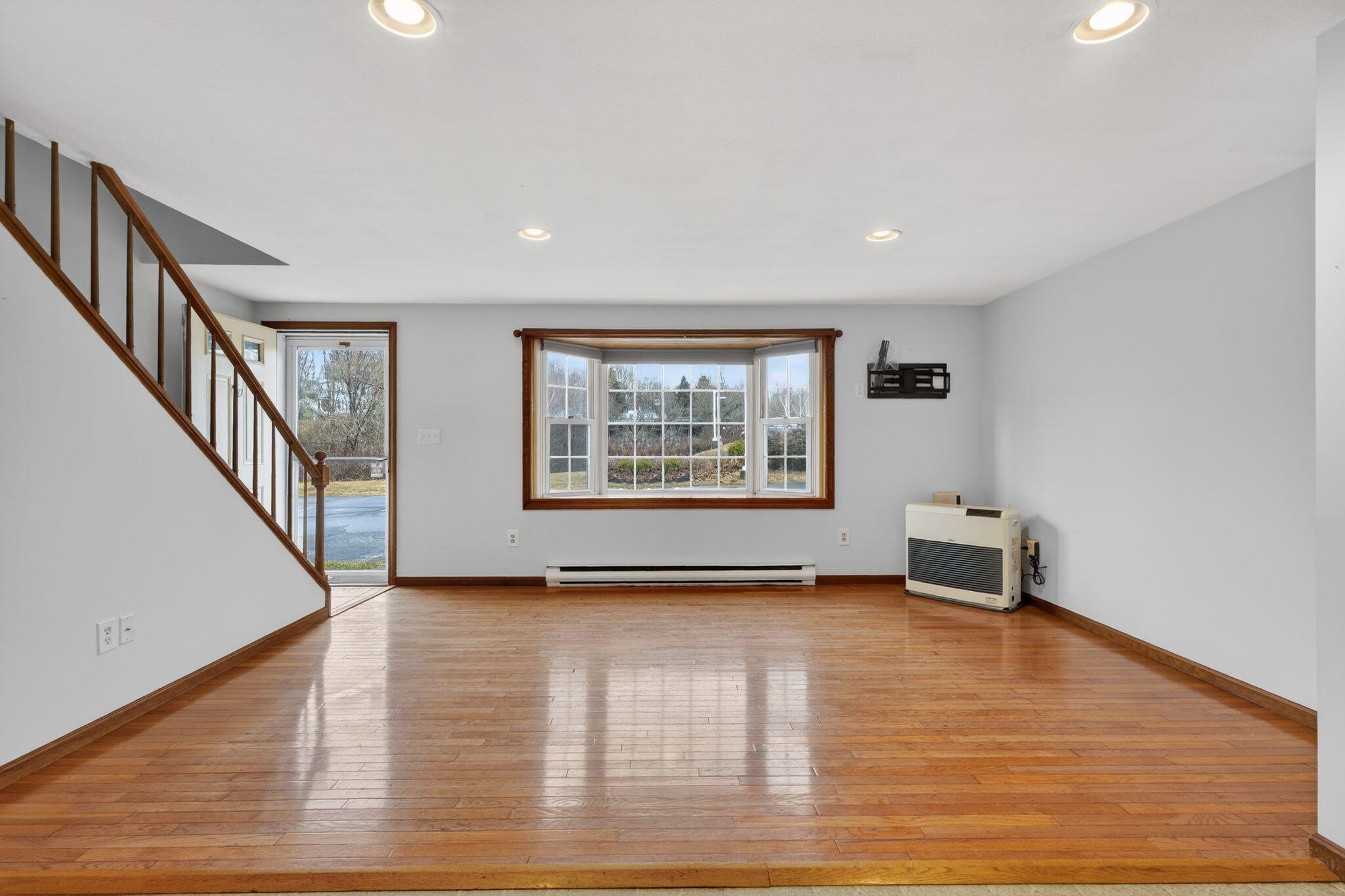 91 Western Avenue Biddeford ME 04005