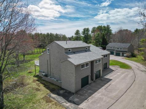 12 Fairway Drive Brunswick ME 04011