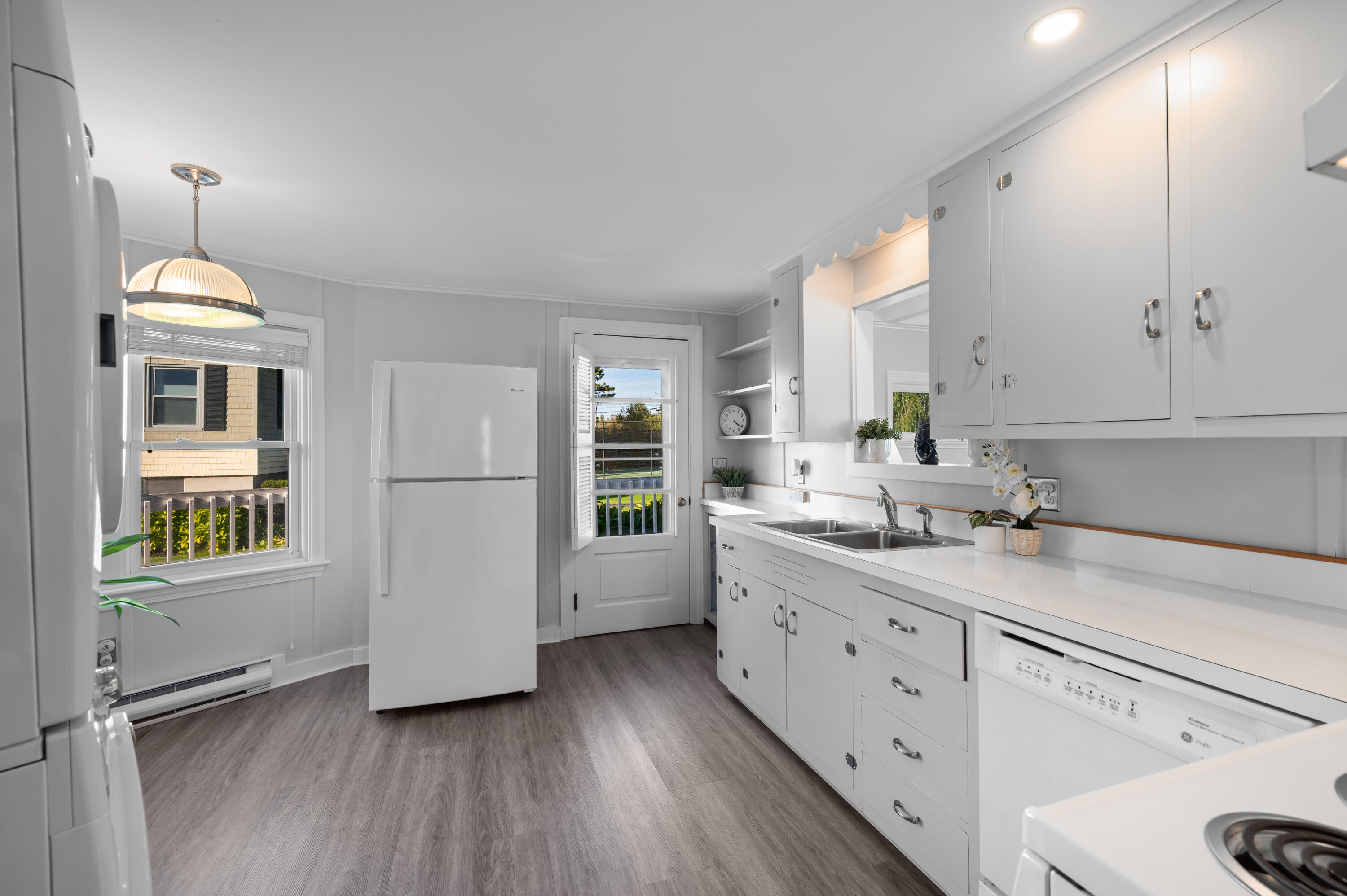 147 Beach Avenue Kennebunk ME 04043