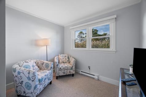 147 Beach Avenue Kennebunk ME 04043