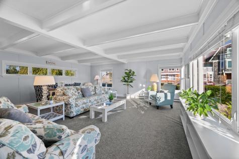 147 Beach Avenue Kennebunk ME 04043