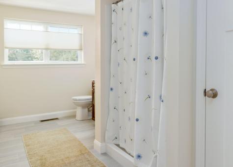 28 Longfellow Lane Kennebunk ME 04043