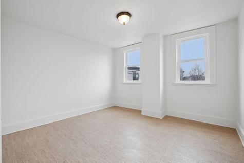 17 Pine Street Portland ME 04102