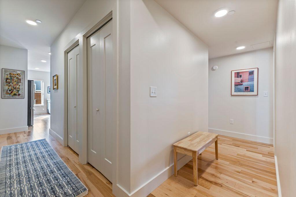 65 Mcauley Way Portland ME 04103