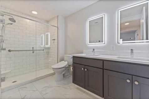 65 Mcauley Way Portland ME 04103