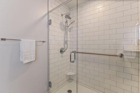 65 Mcauley Way Portland ME 04103