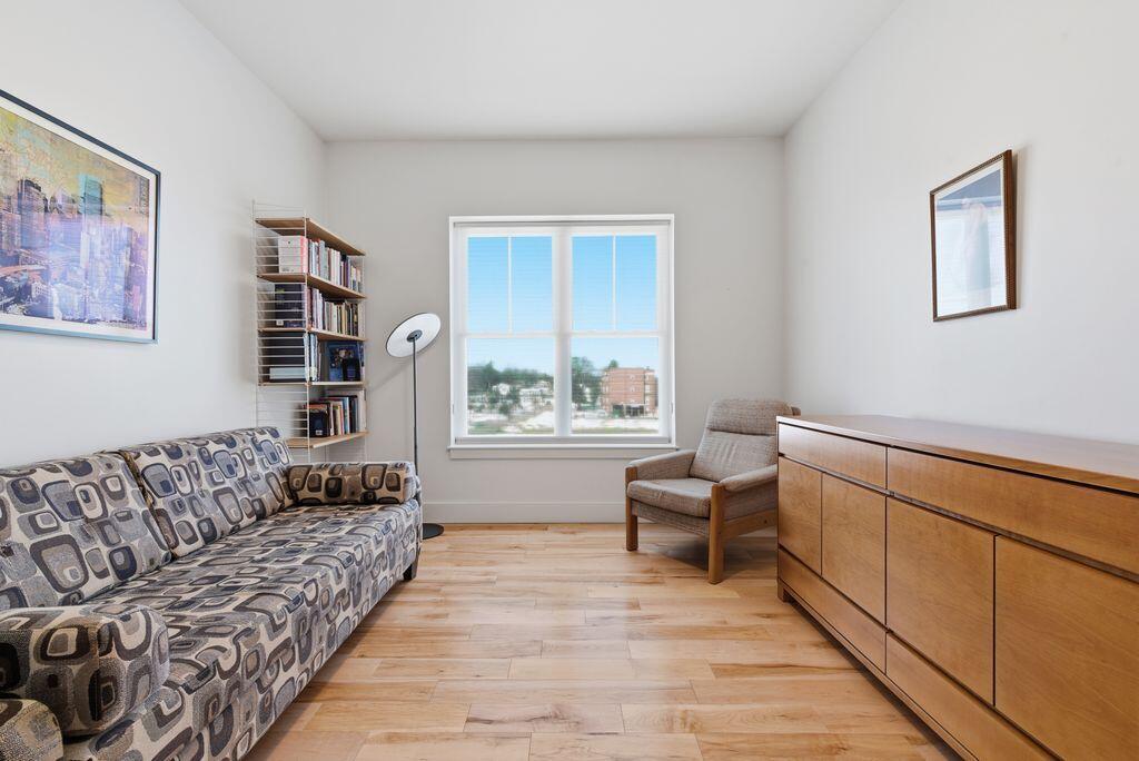 65 Mcauley Way Portland ME 04103