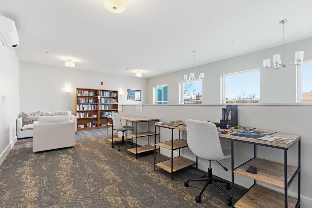 65 Mcauley Way Portland ME 04103