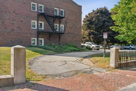 129 Pine Street Portland ME 04102