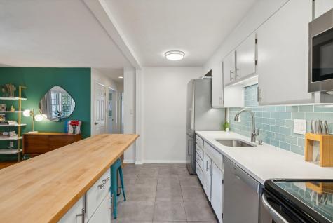 129 Pine Street Portland ME 04102