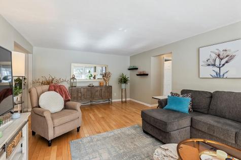 34 Parkwood Drive Augusta ME 04330