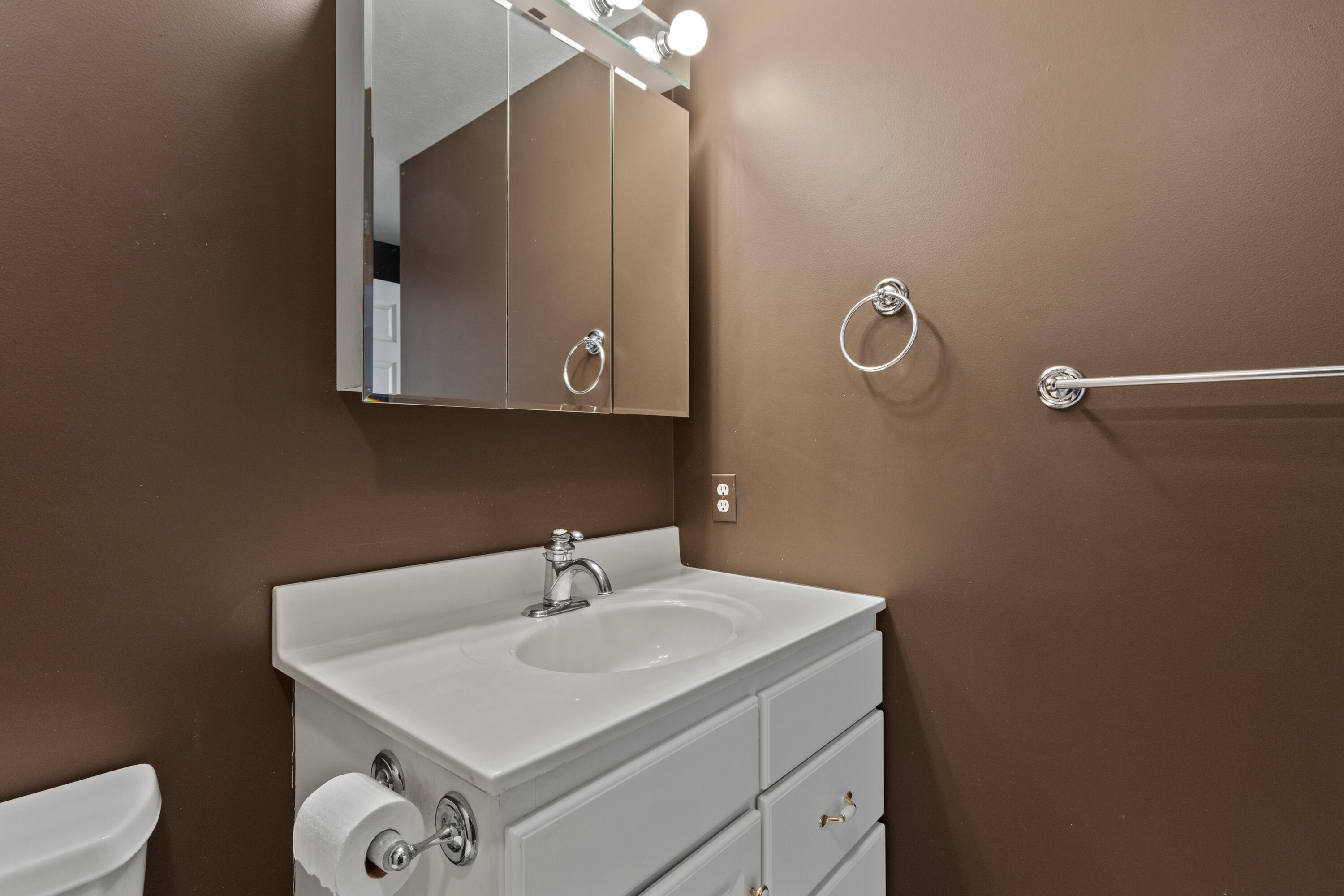 14 Hampton Glen Drive Kennebunk ME 04043