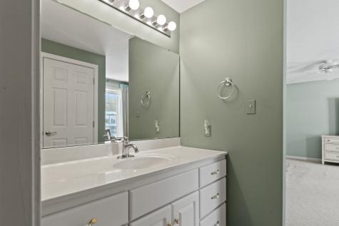 14 Hampton Glen Drive Kennebunk ME 04043