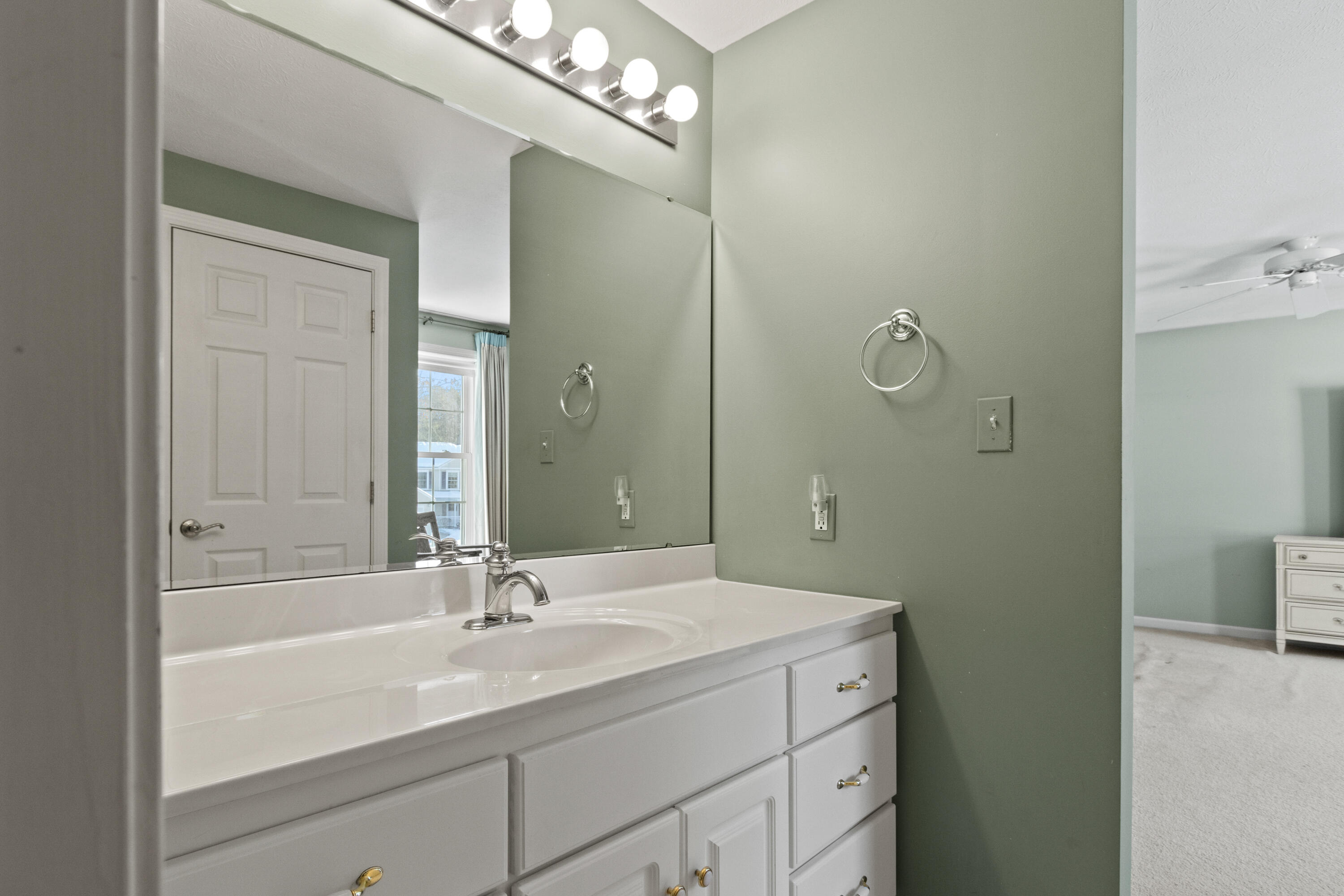 14 Hampton Glen Drive Kennebunk ME 04043