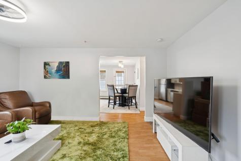 6B Meadow View Drive Sanford ME 04073