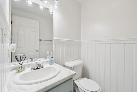 6B Meadow View Drive Sanford ME 04073