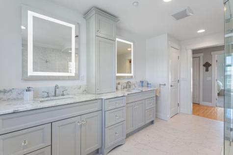 19 Bridge Street Kittery ME 03904