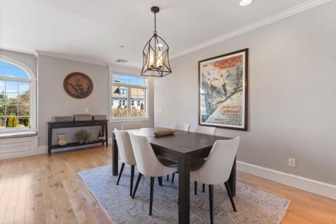 19 Bridge Street Kittery ME 03904