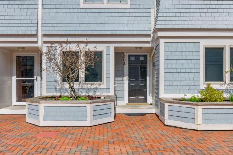201 Chandlers Wharf Portland ME 04101