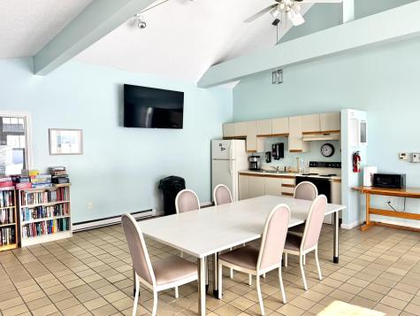 146 W Grand Avenue Old Orchard Beach ME 04064