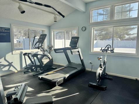 146 W Grand Avenue Old Orchard Beach ME 04064