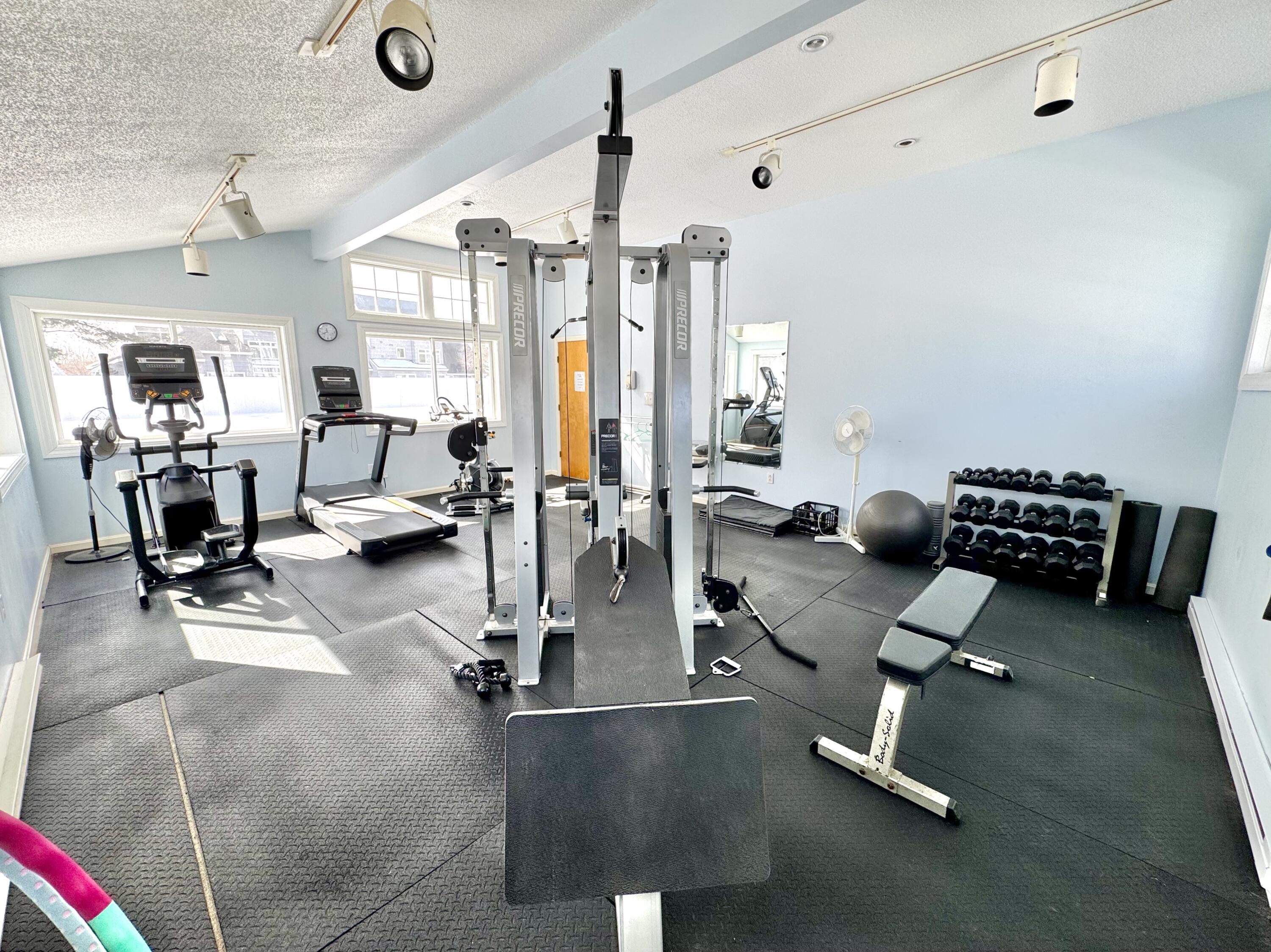 146 W Grand Avenue Old Orchard Beach ME 04064