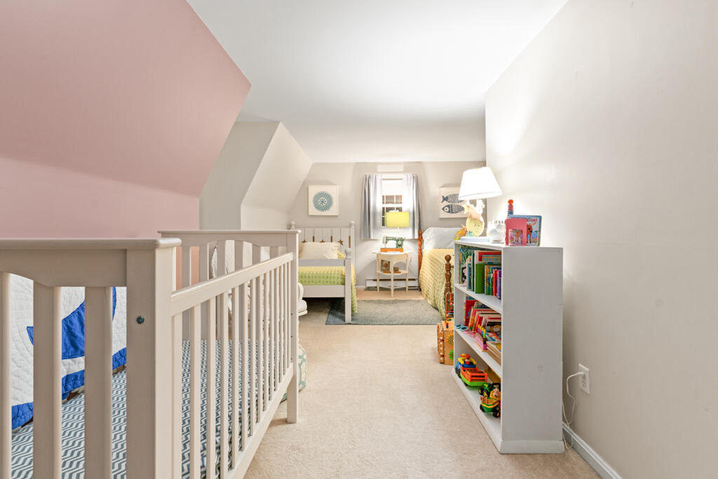 78 Applegate Lane Falmouth ME 04105