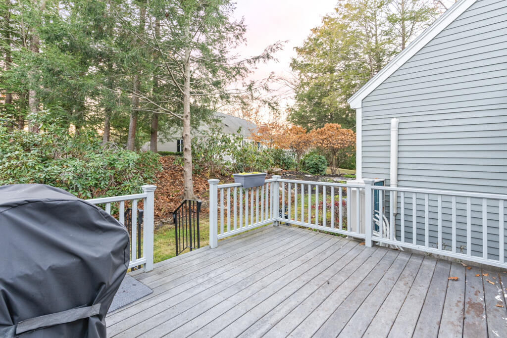 78 Applegate Lane Falmouth ME 04105