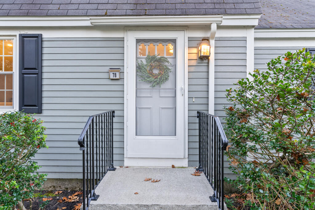 78 Applegate Lane Falmouth ME 04105