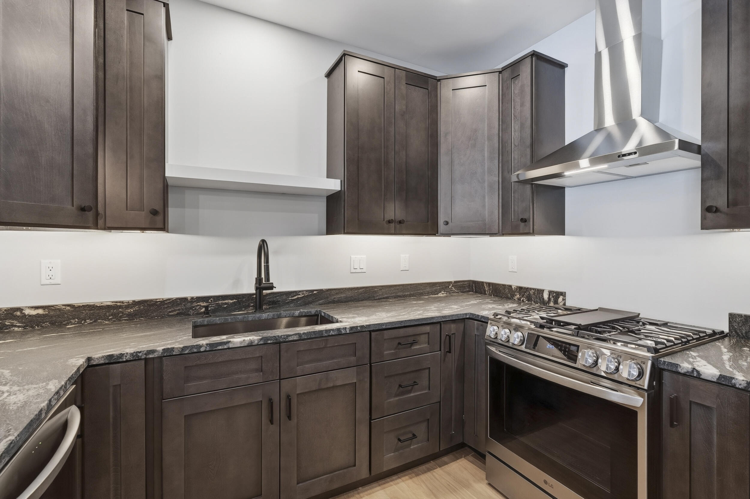 12 Lodgepole Lane Newry ME 04261